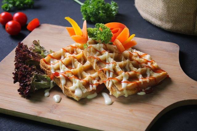 Gaufres au potiron, moelleuses et dorées pour un goûter d'automne